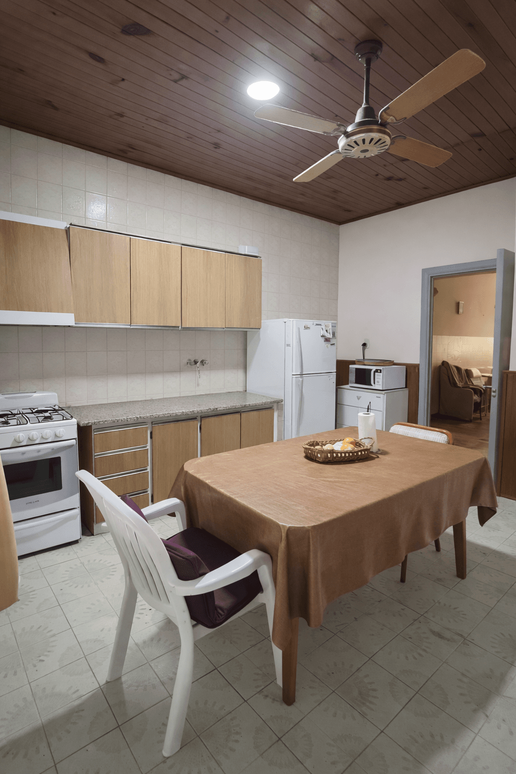 Casa 2 dormitorios en barrio Pueblo Nuevo  - 2