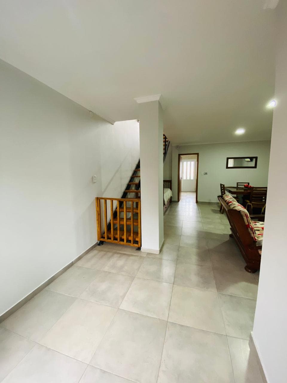 Moderno departamento de 3 dormitorios en 2 plantas sobre Avenida  - 3