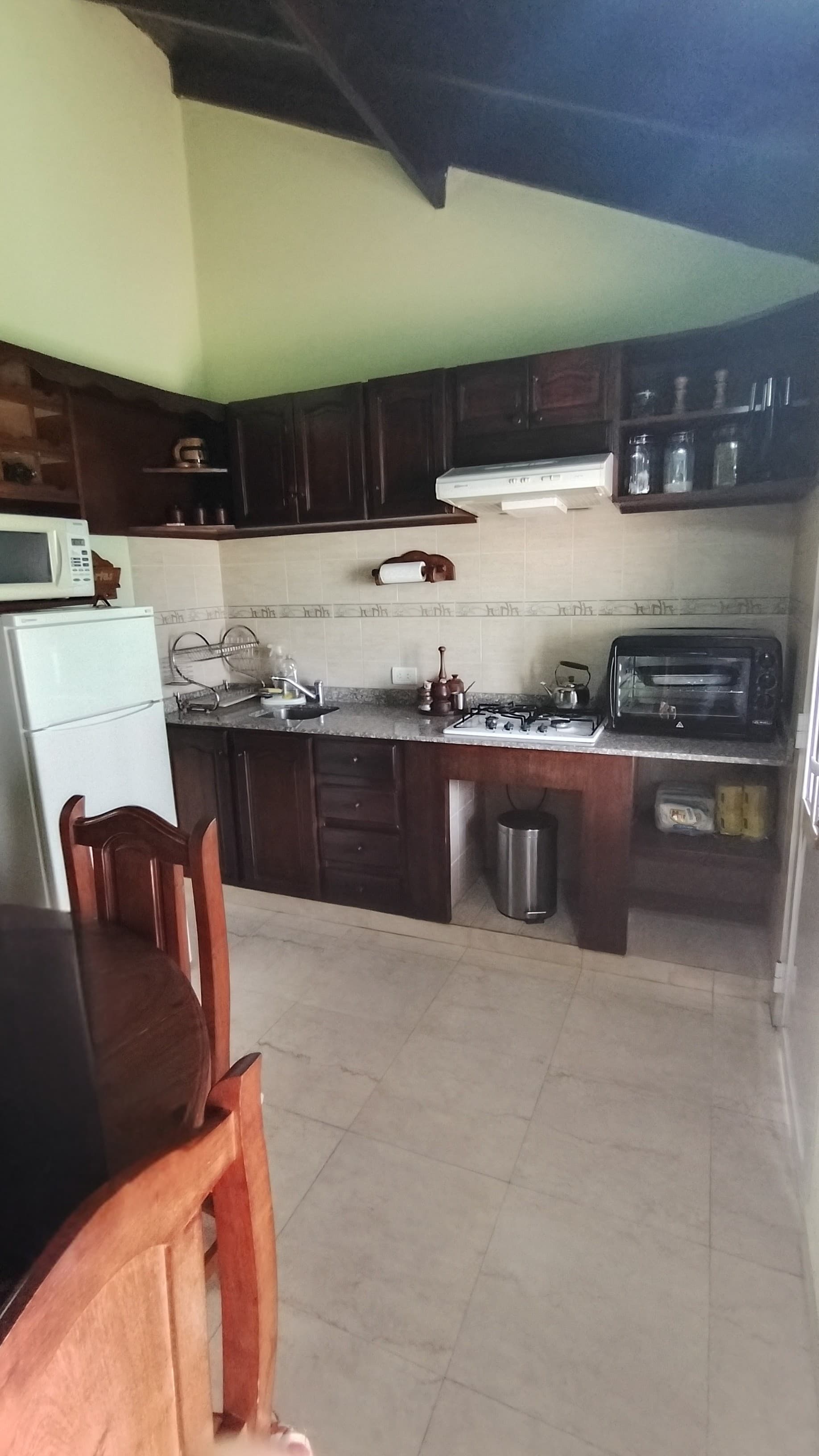 Casa en Barrio Bancario I con refacciones  - 5