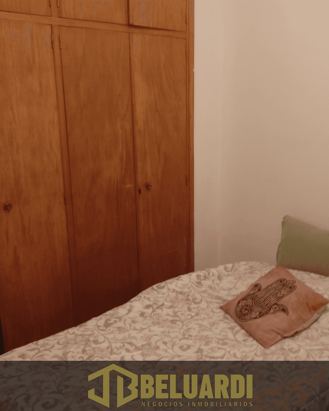 Casa de 3 dormitorios en microcentro  - 4