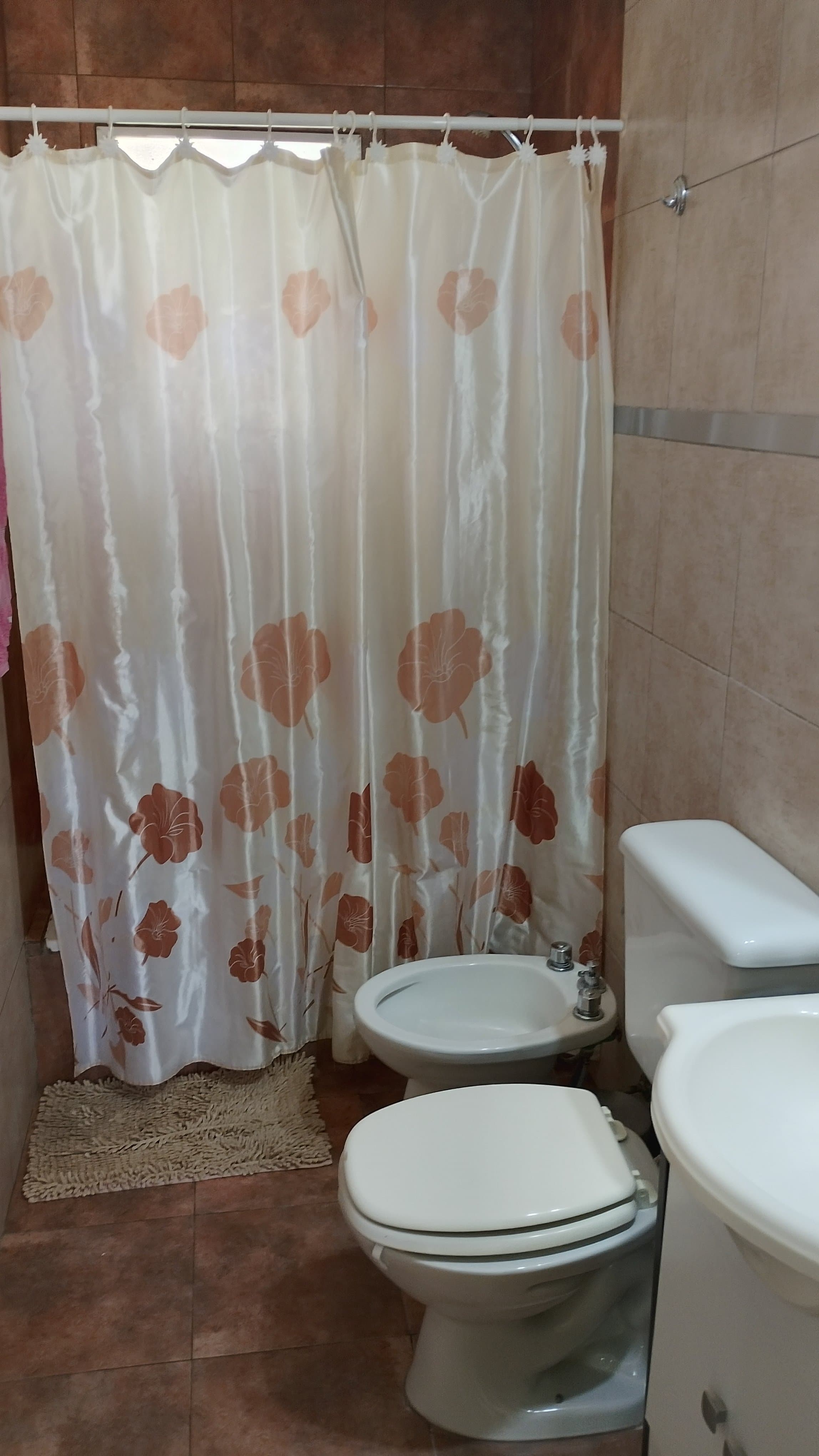 Casa en Barrio Bancario I con refacciones  - 9