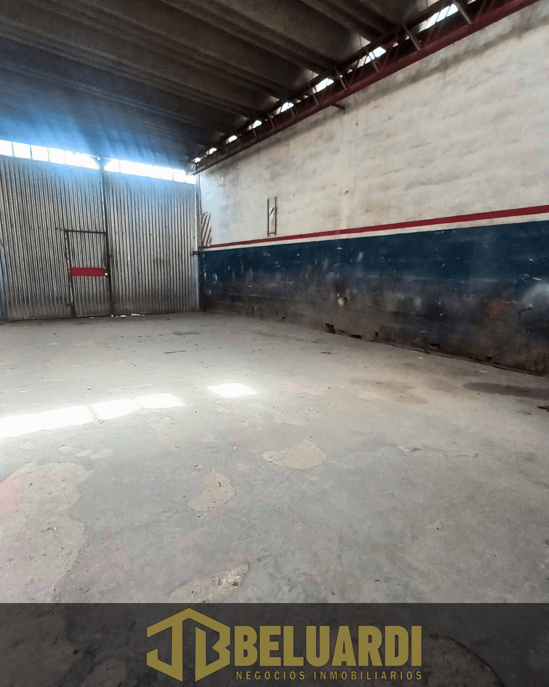 Galpón y casa en Villa Floresta - 3