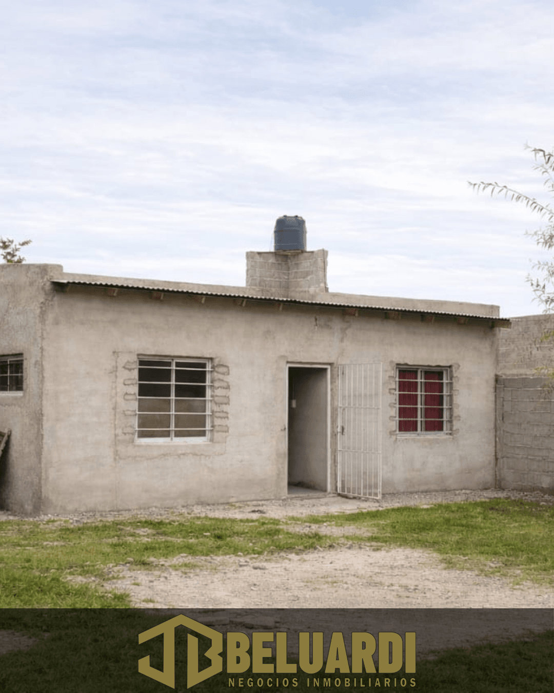 DOS CASAS EN UN MISMO LOTE – IDEAL VIVIENDA + RENTA - 2