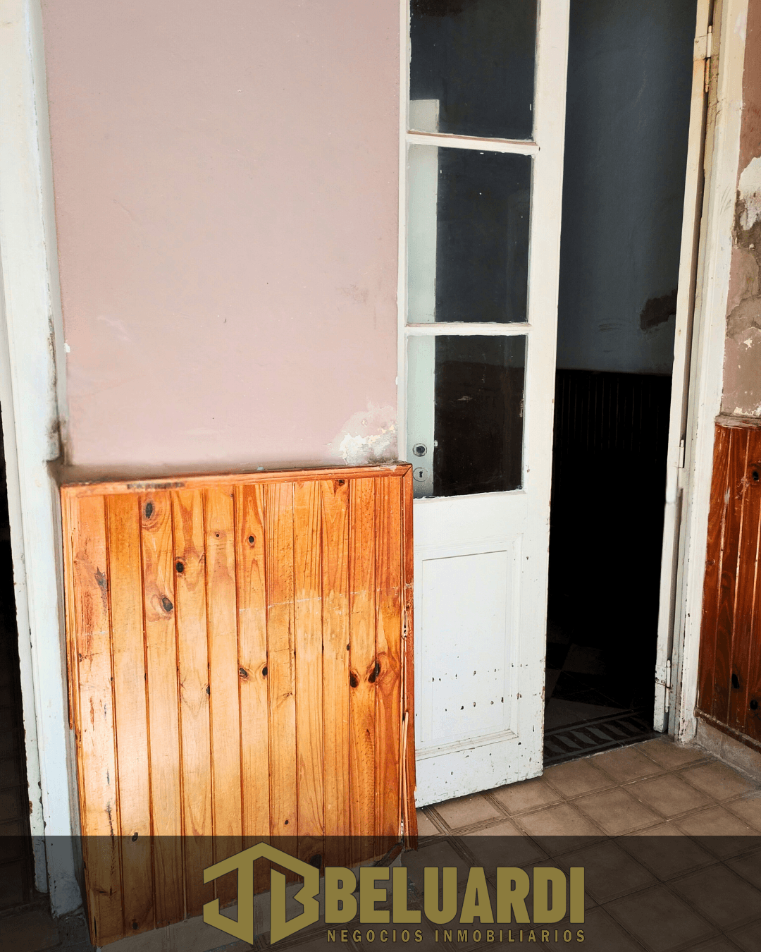 Departamento 2 dormitorios en microcentro a Reciclar  - 4