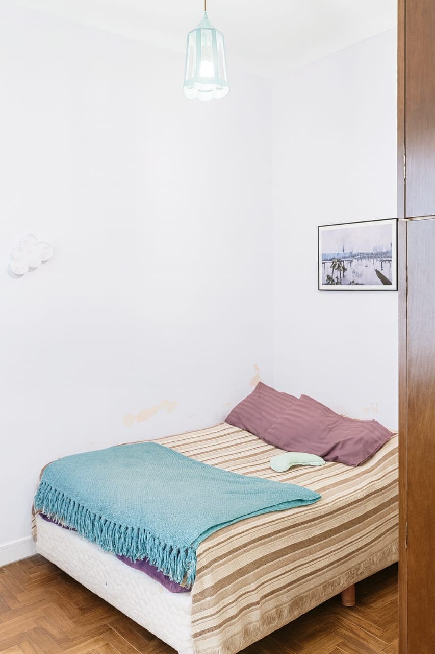 Casa de 3 dormitorios y departamento en planta alta en Mariano Moreno  - 7