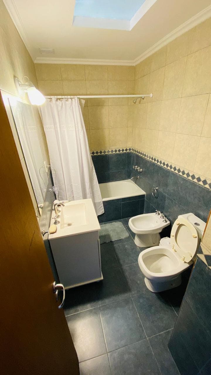 Moderno departamento de 3 dormitorios en 2 plantas sobre Avenida  - 9